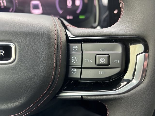 Used 2025 Silver Jeep Limited image 20
