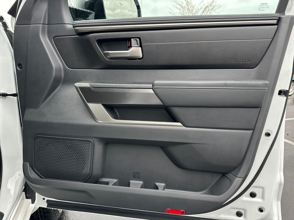 2026 Toyota Tundra SR5 - Photo 16