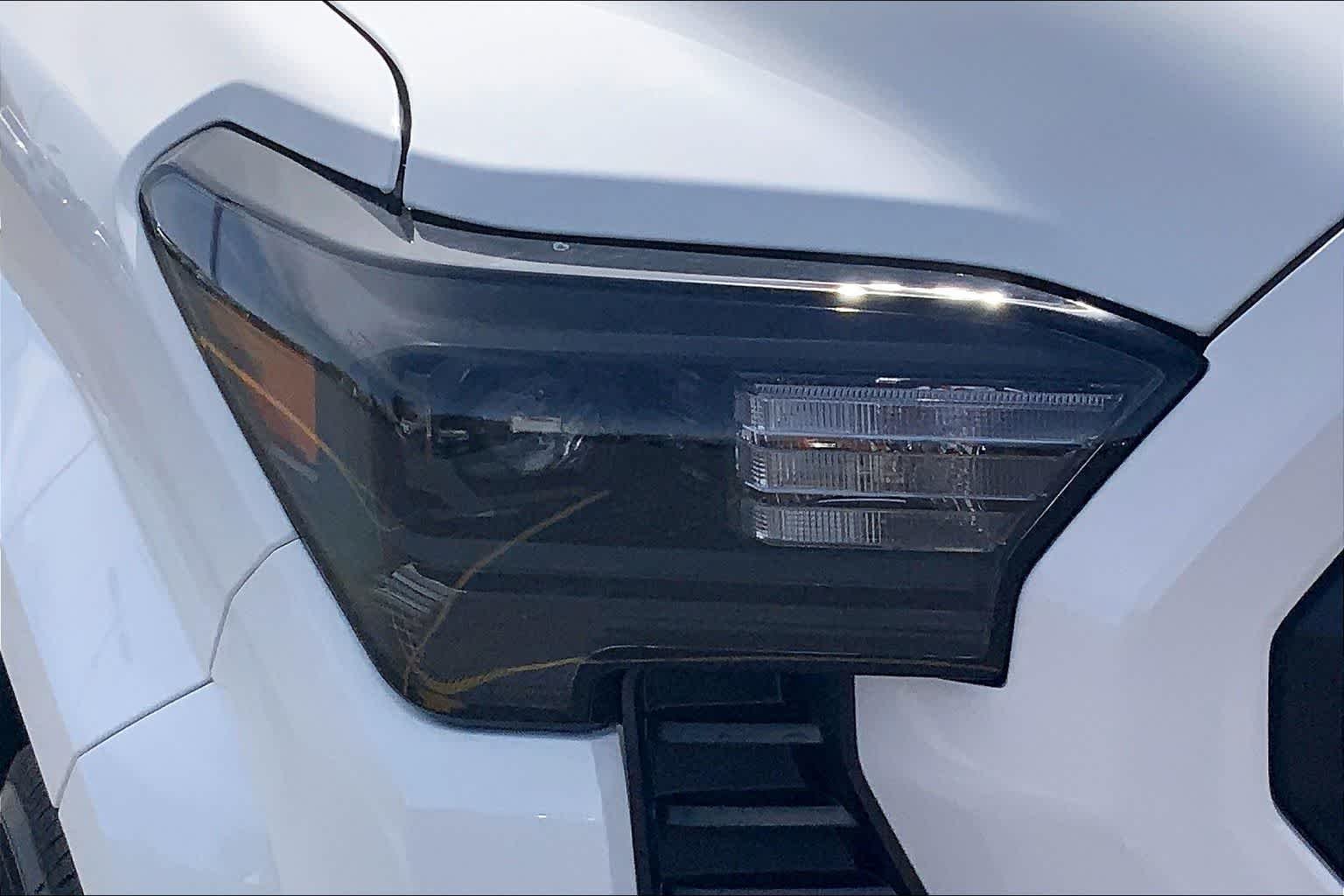Used 2026 Ice Cap Toyota SR5 image 13