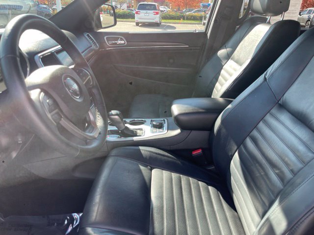 Used 2018 Diamond Black Jeep Limited image 18