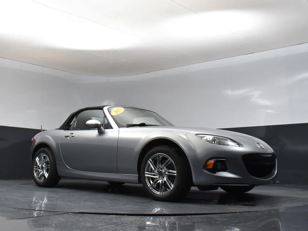 Used 2013 Gray Mazda Sport image 7