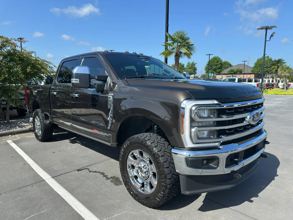 Used 2025 Darkened Bronze Metallic Ford King Ranch image 2