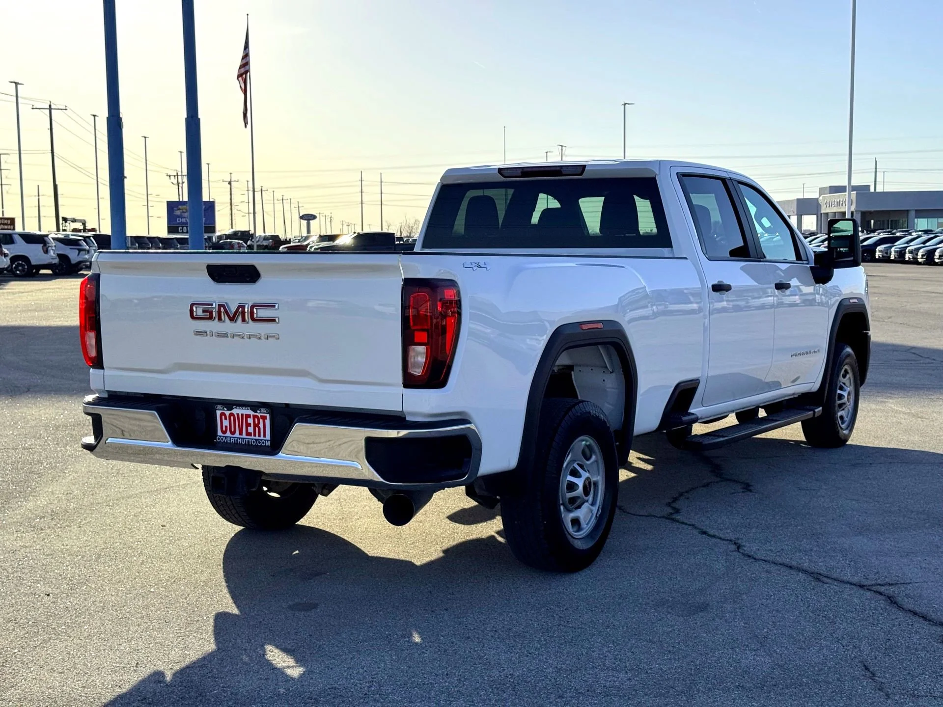 Used 2024 Summit White GMC Pro image 7