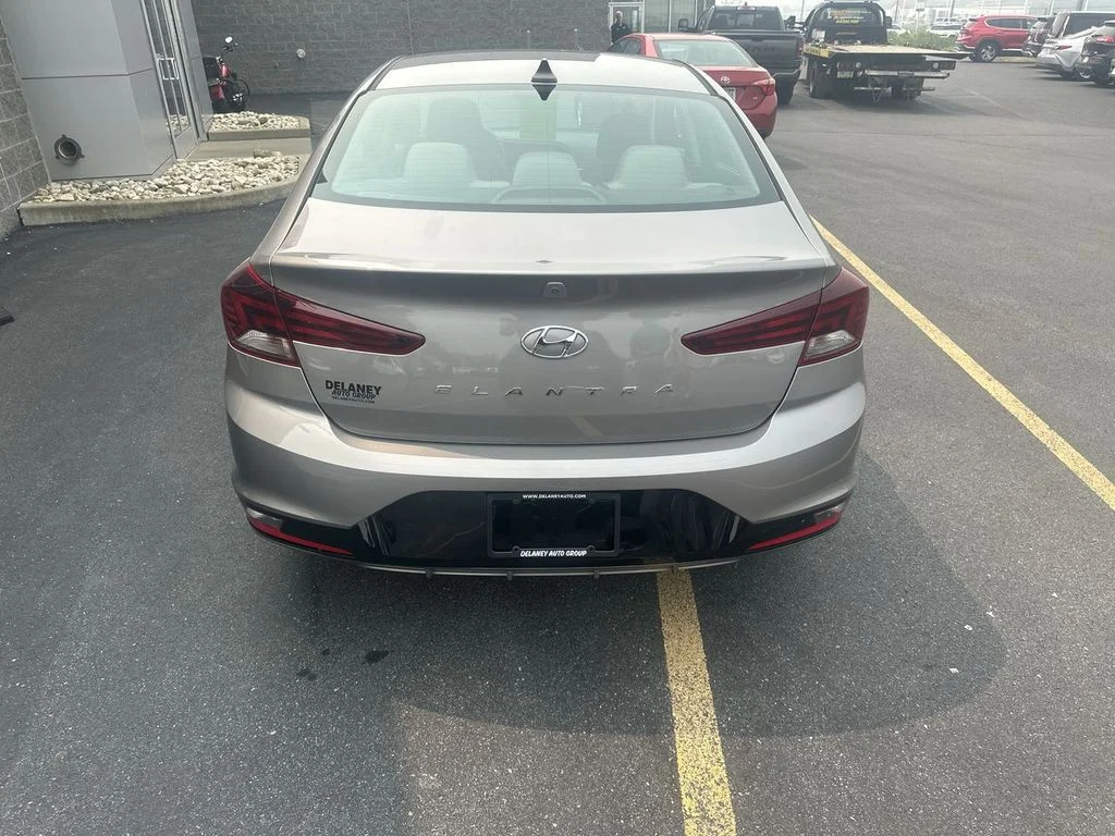 Used 2020 Silver Hyundai SEL image 7