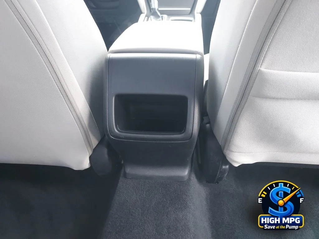 Used 2018 White Honda LX image 26