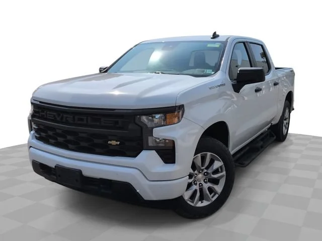 2022 Chevrolet Silverado 1500 Custom 4X4 Crew Cab Short Box's photo