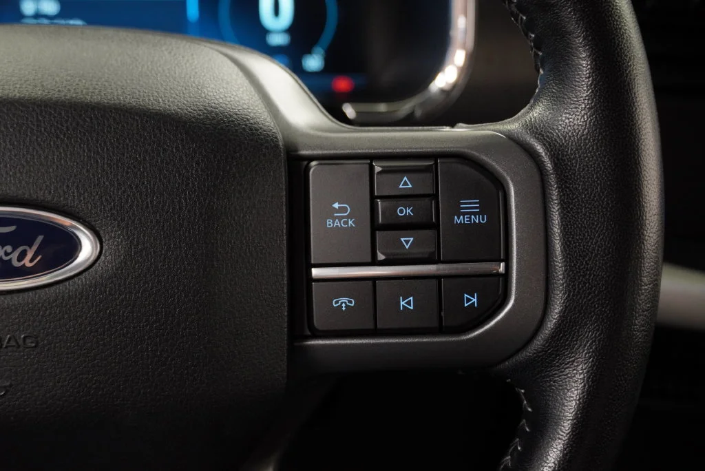 Used 2022 White Ford XLT image 33