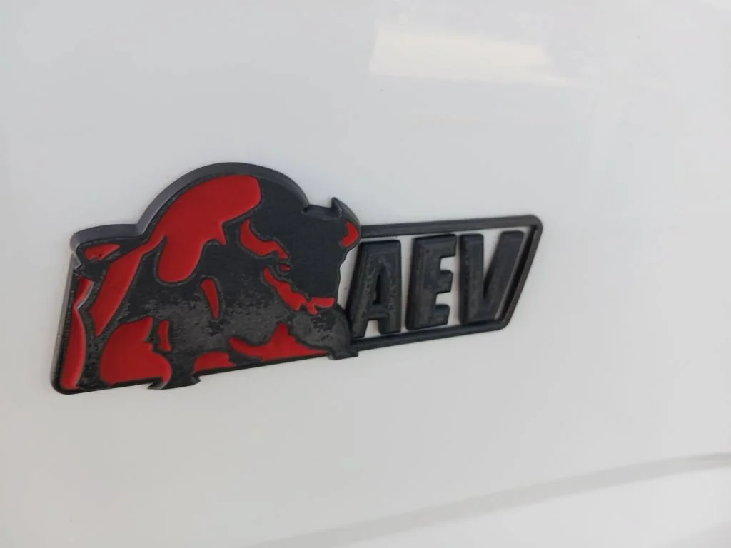 Used 2022 SUMMIT WHITE Chevrolet 4WD ZR2 image 12