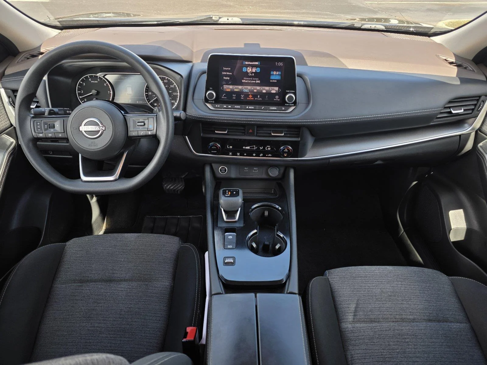 Used 2023 Super Black Nissan SV image 9