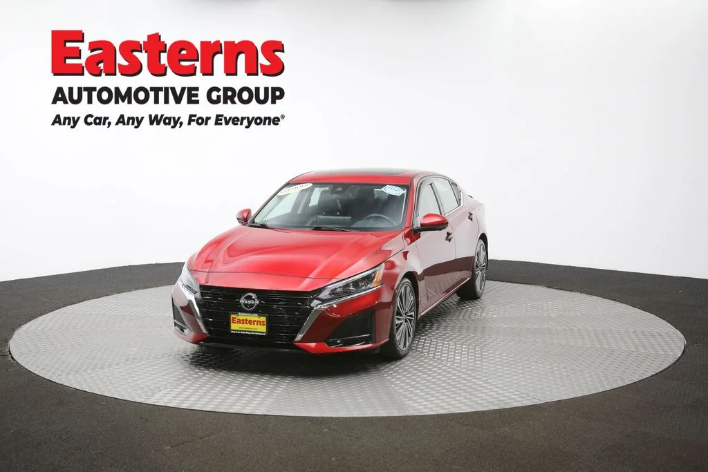 Used 2023 Red Nissan 2.5 SL image 54