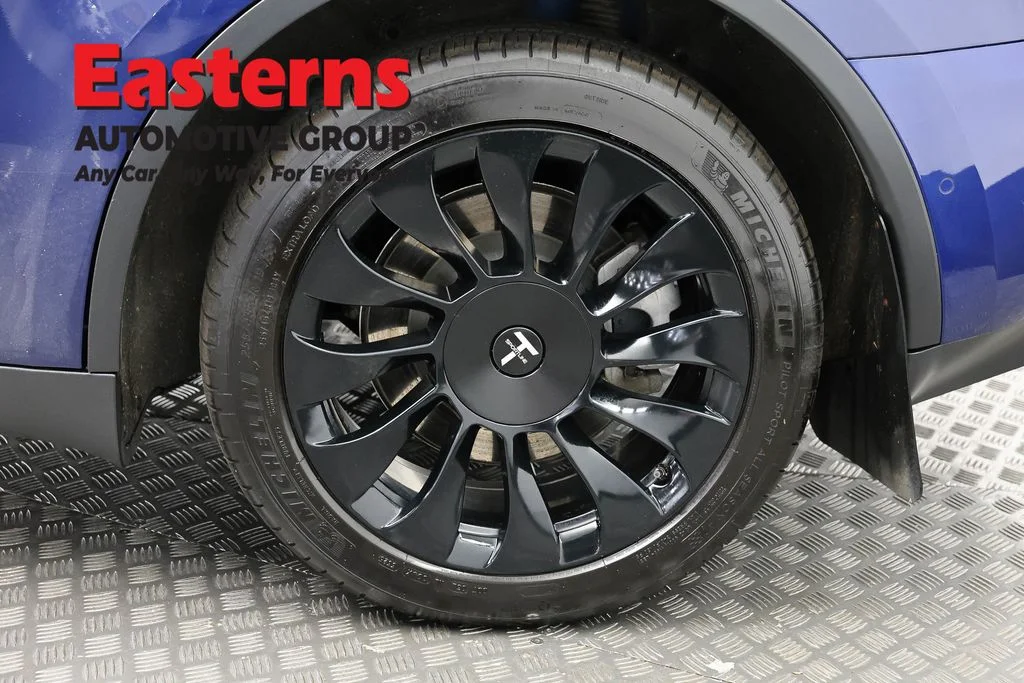 Used 2021 Blue Tesla Long Range image 27