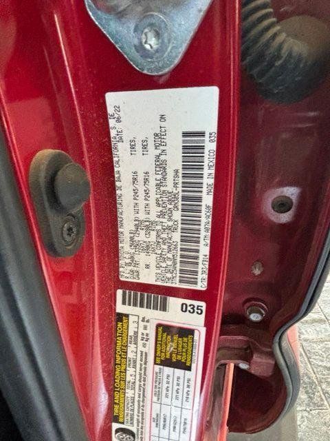 Used 2022 BARCELONA RED MET. Toyota  image 14