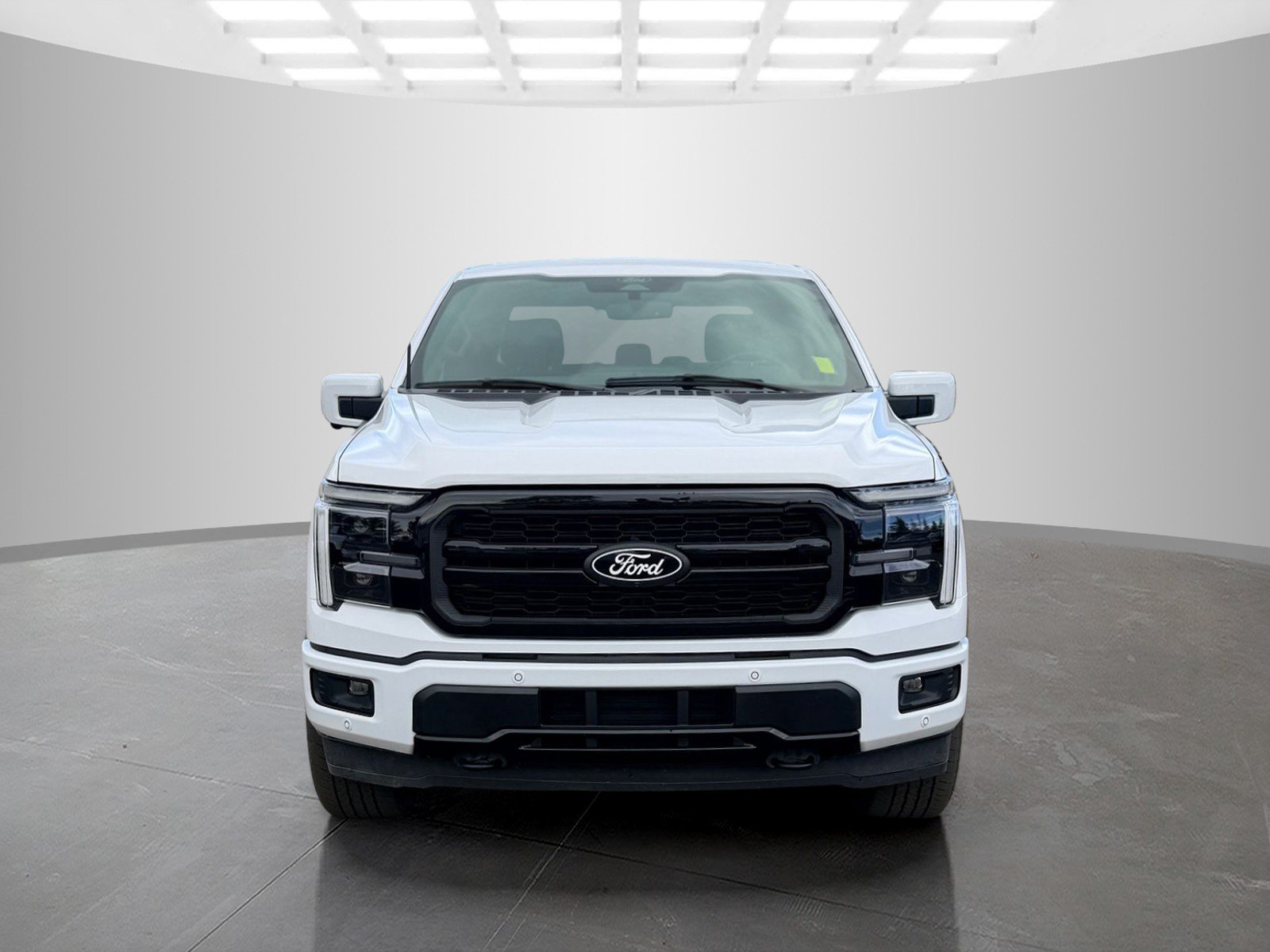 Used 2025 White Ford Lariat image 2