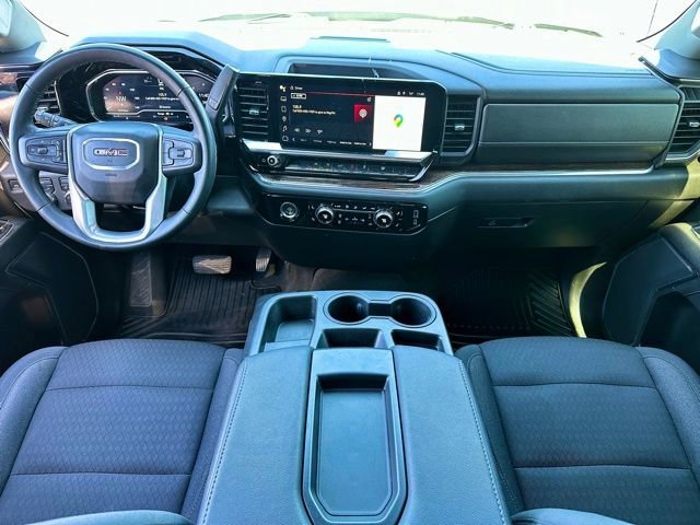Used 2023 Sterling Metallic GMC Elevation image 16