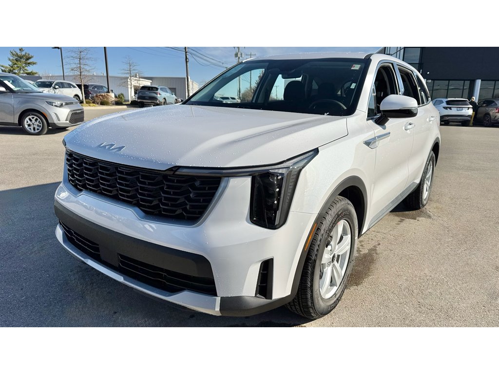 New 2026 Glacial White Pearl Kia LX image 28