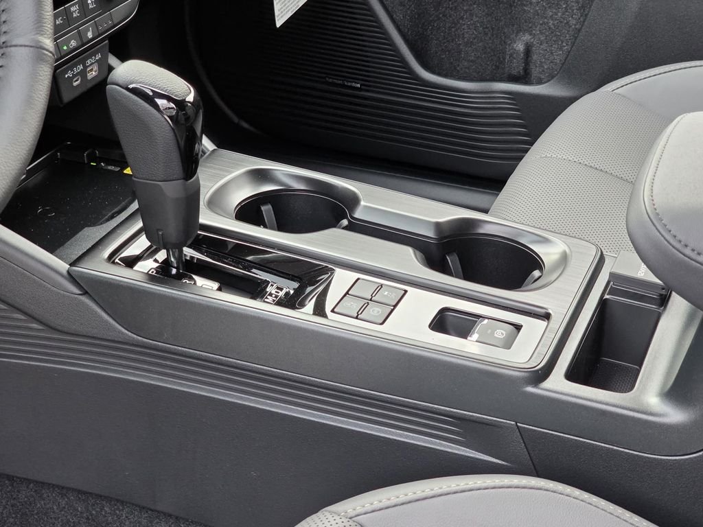 2026 Subaru Outback Limited - Photo 27