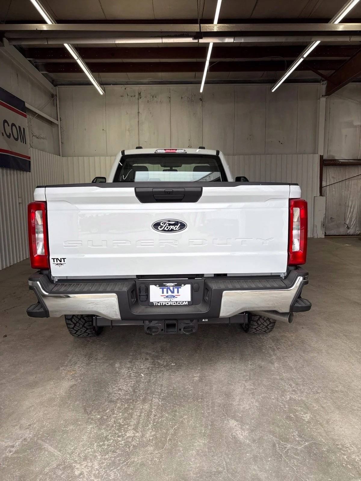 New 2027 Oxford White Ford F-250® XL image 6