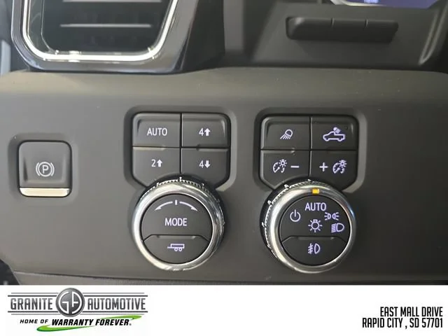New 2026 Glacier White Tricoat GMC Denali Ultimate image 32