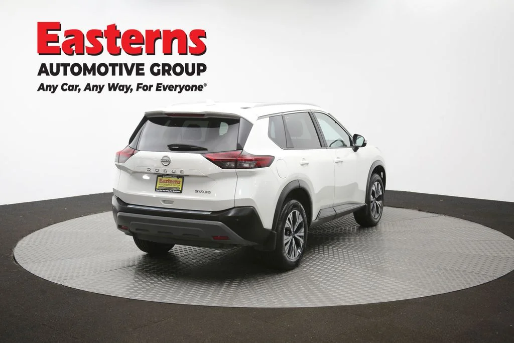 Used 2023 White Nissan SV image 40