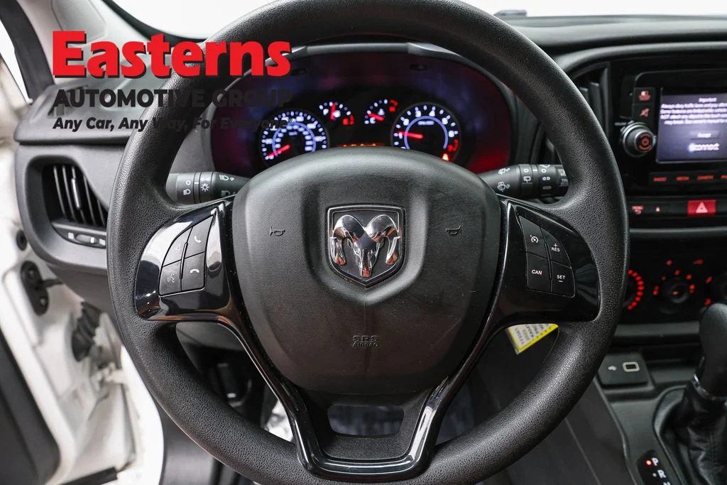 Used 2022 White Ram Base image 10