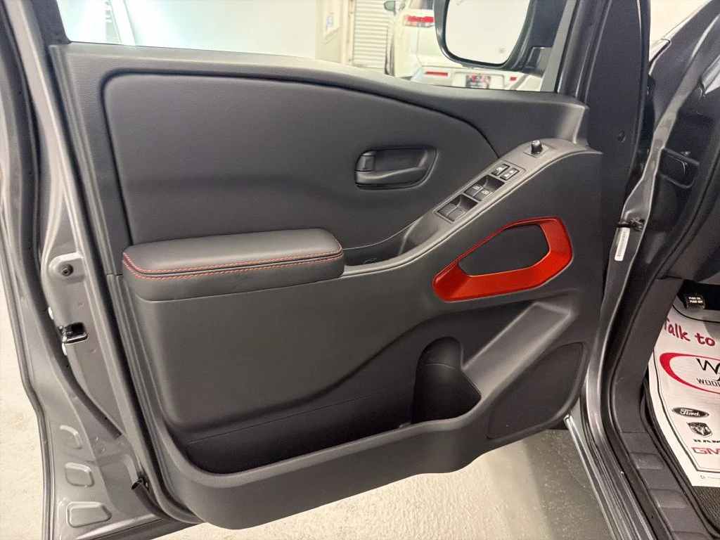 New 2027 Gray Nissan PRO-4X image 13