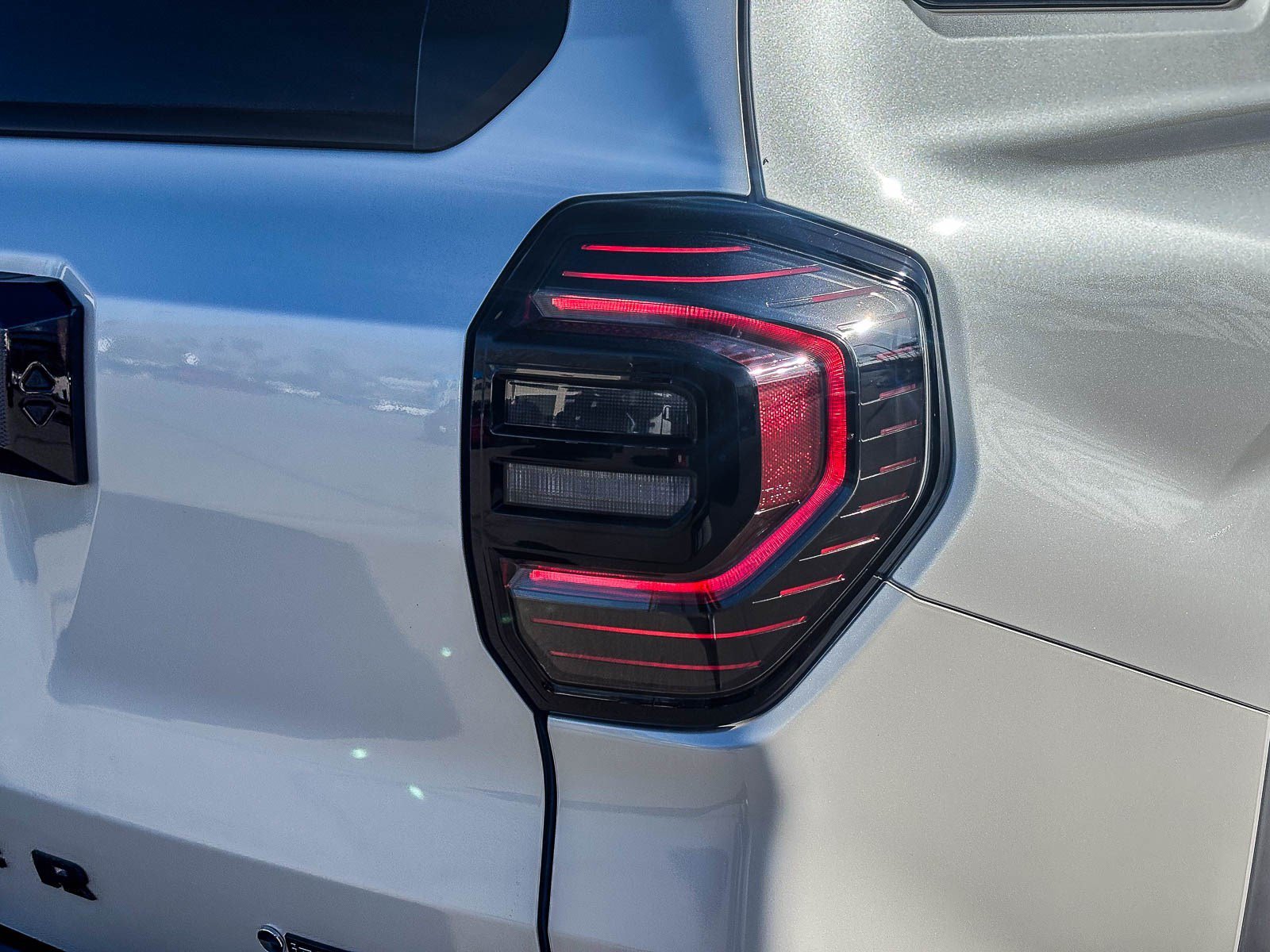 New 2026 Wind Chill Pearl <sup>1</sup> Toyota 4Runner Platinum image 7