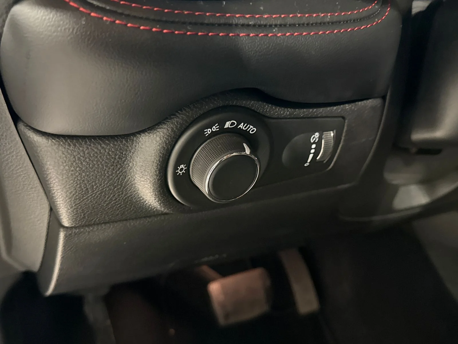 Used 2025 White Dodge R/T Plus image 18