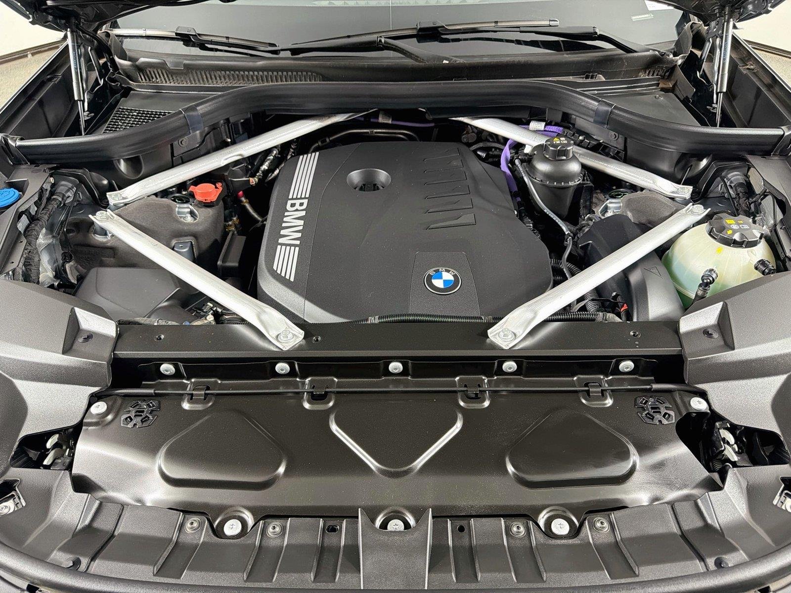 New 2027 Skyscraper Grey Metallic BMW xDrive40i image 30