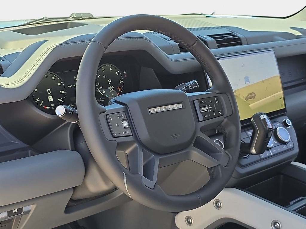 New 2026 Carpathian Grey Land Rover X-Dynamic SE image 17