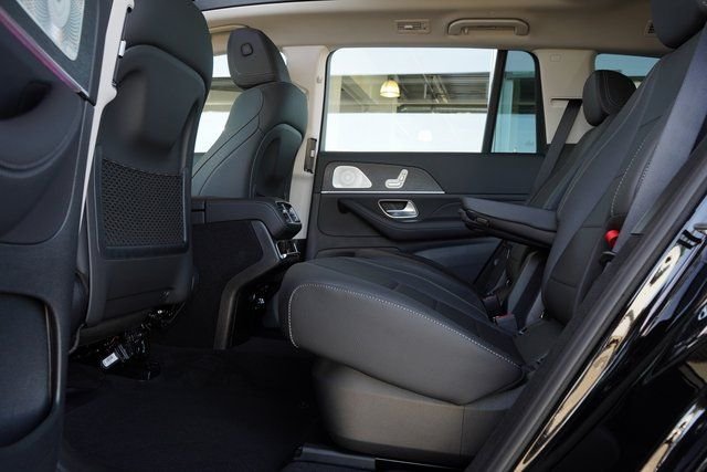 New 2026 Black Mercedes-Benz GLS 450 image 29