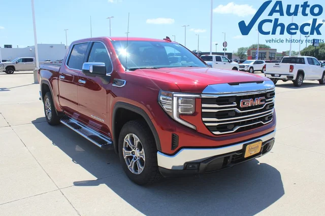 2023 GMC Sierra 1500 SLT