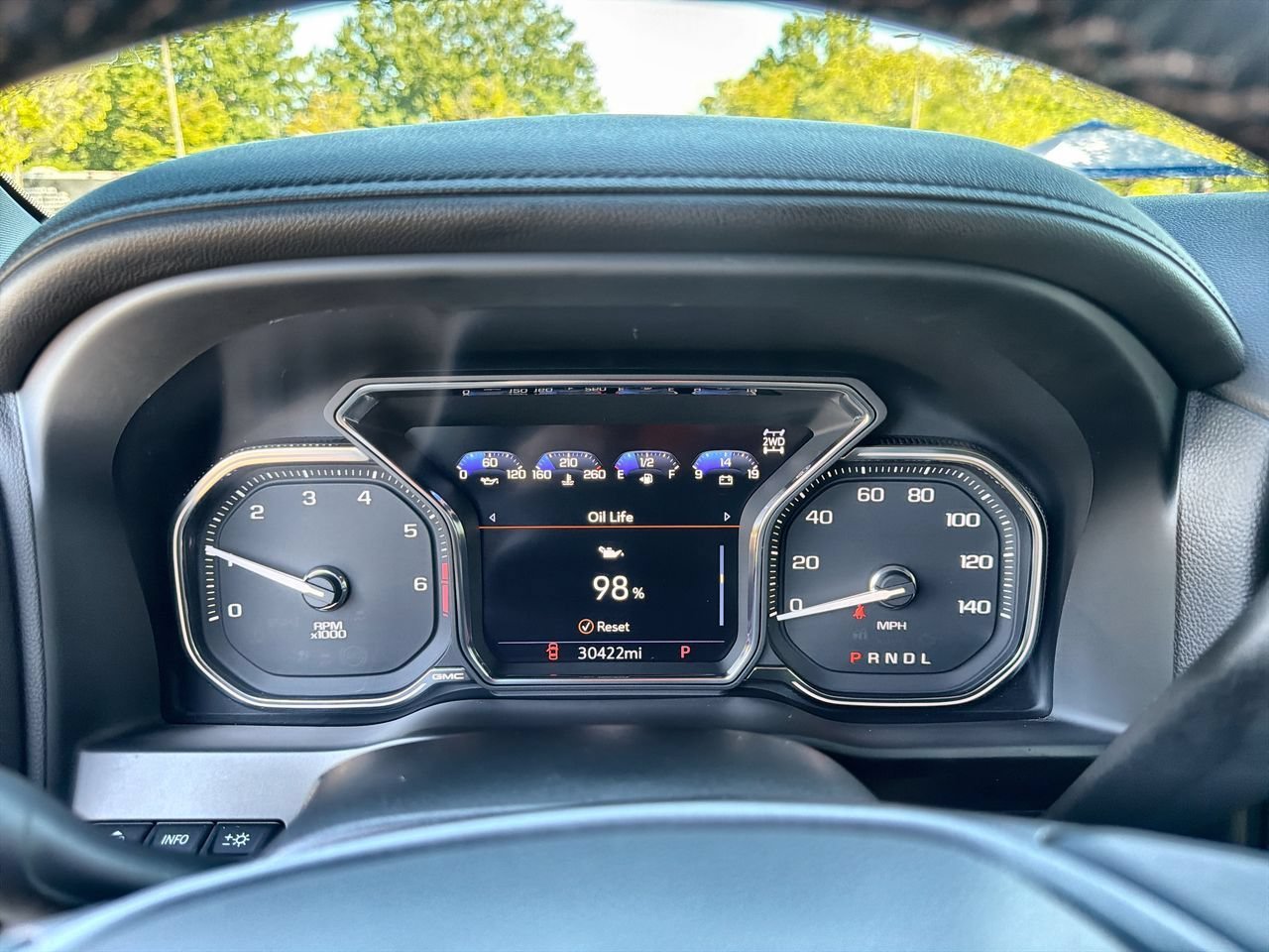 Used 2022 ONYX BLACK GMC AT4 image 12