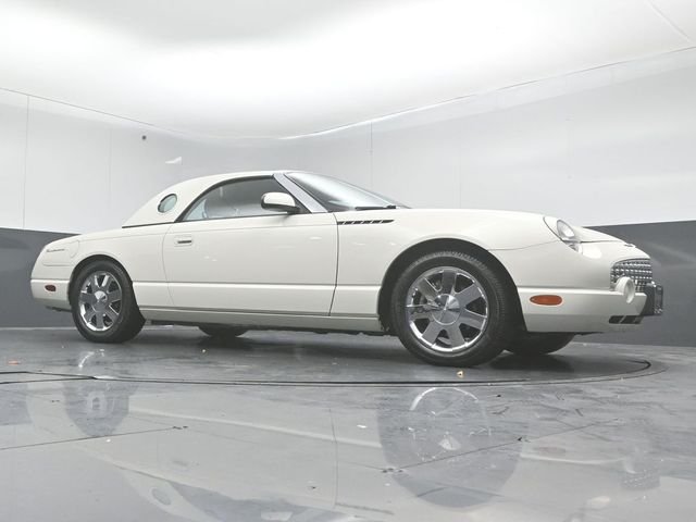 2002 FORD THUNDERBIRD - Image 27
