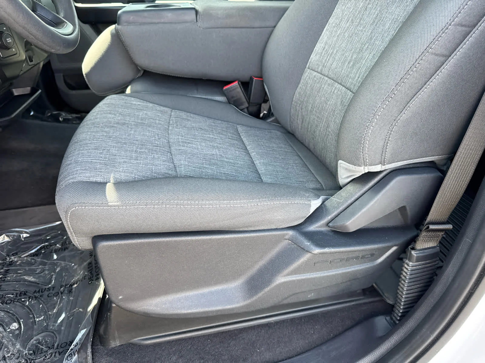 Certified Used 2023 Oxford White Ford XL image 27