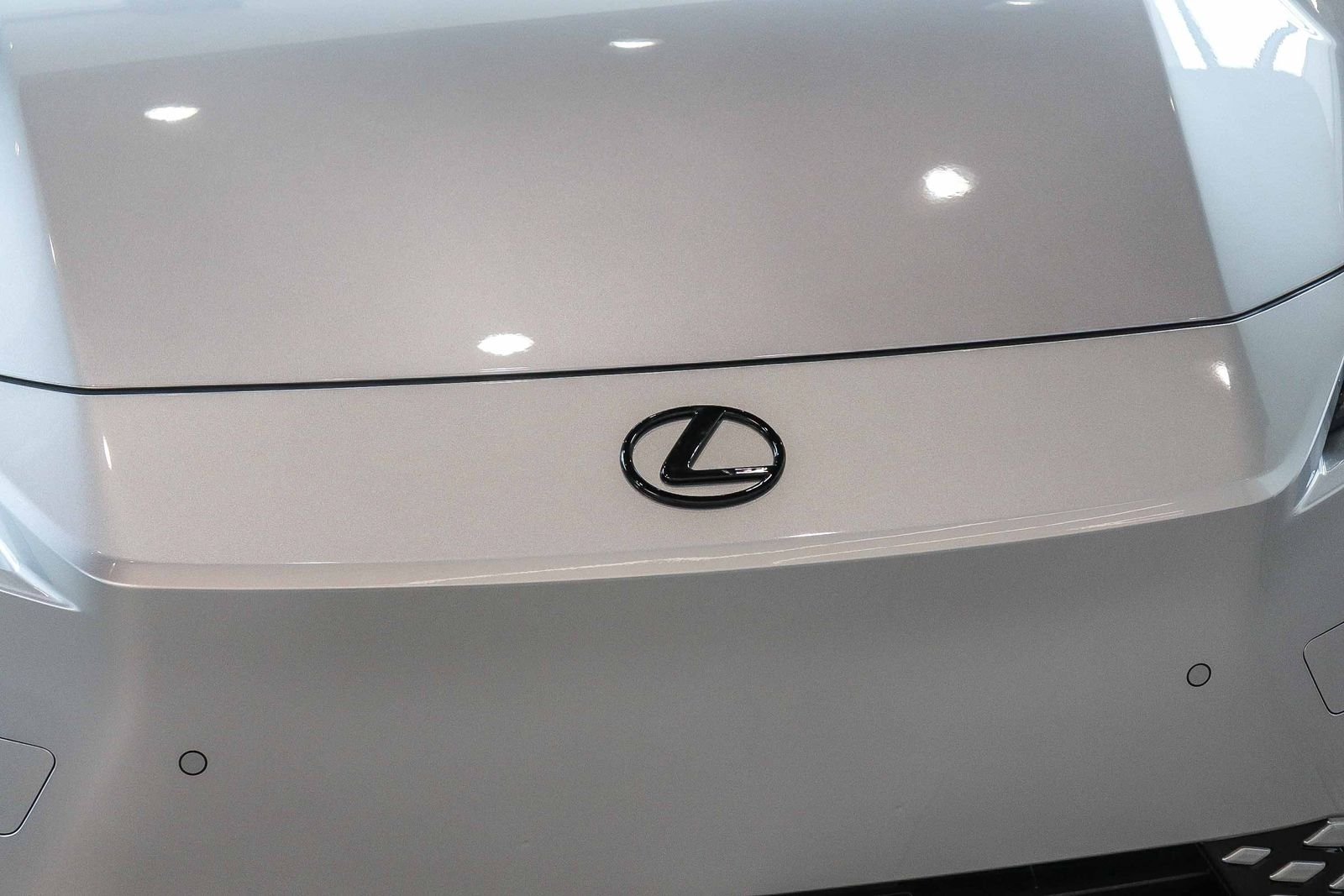 2026 Lexus ES BEV 500e Premium AWD - Photo 11