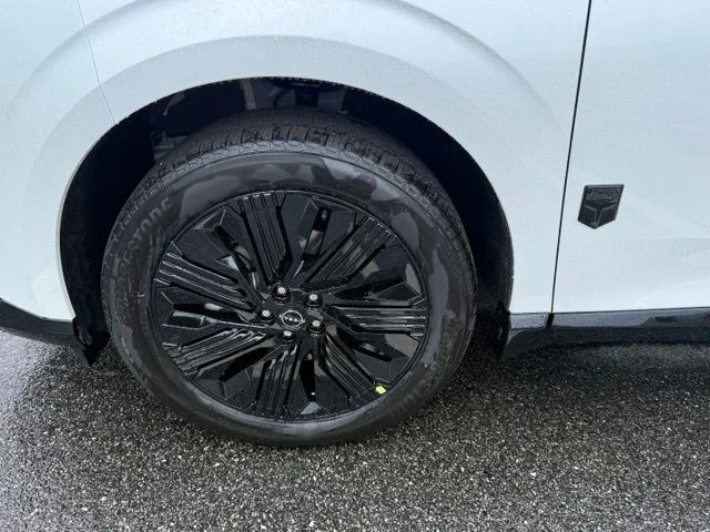 New 2027 Everest White Pearl Nissan Dark Armor image 5