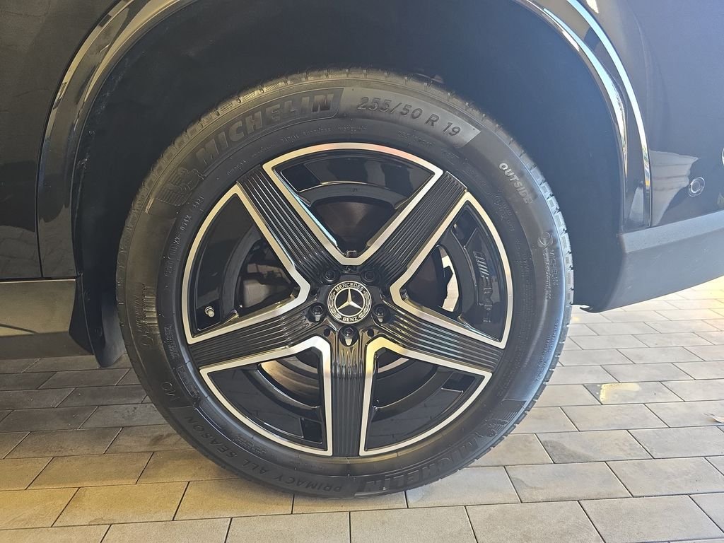 Certified Used 2024 Black Mercedes-Benz GLC 300 image 36