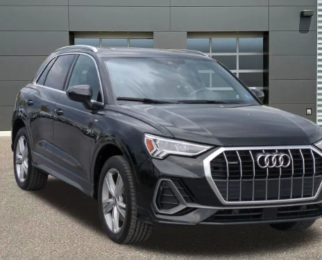 2019 Audi Q3 45 TFSI S Line Premium Plus quattro's photo