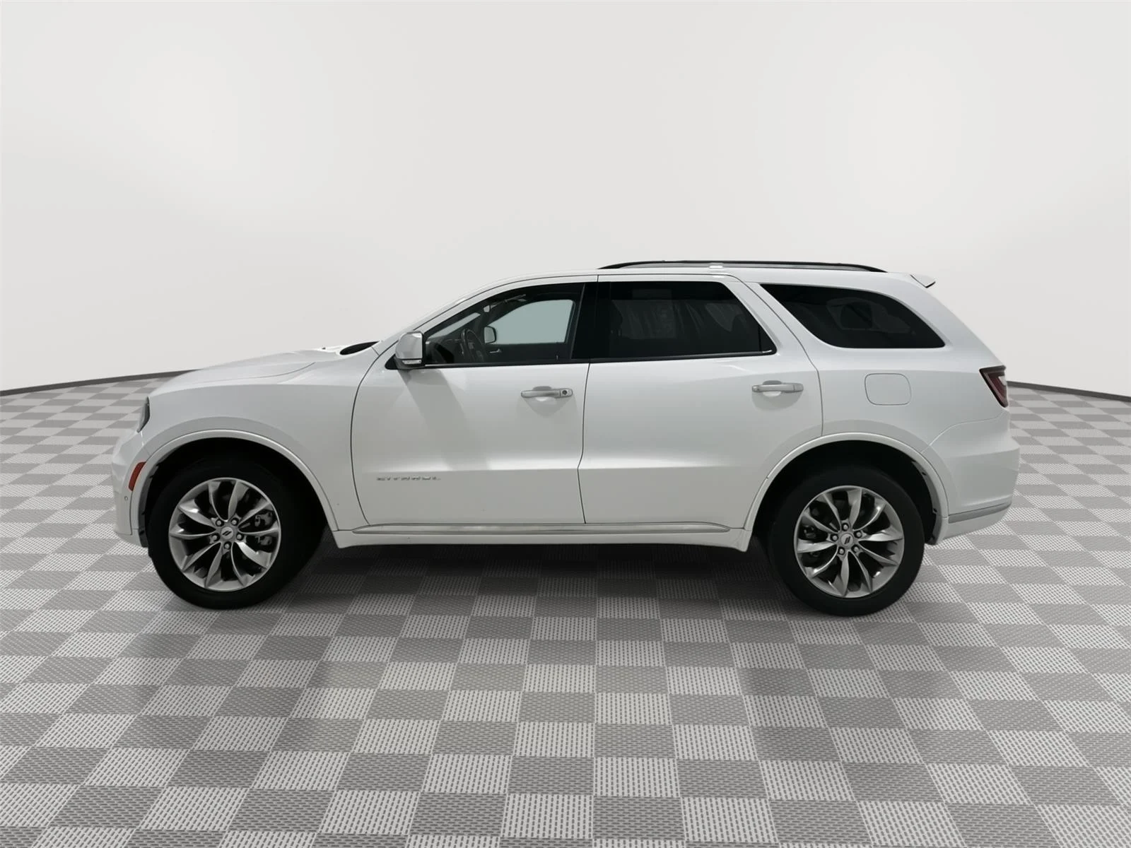 Used 2024 White Knuckle Dodge Citadel image 2