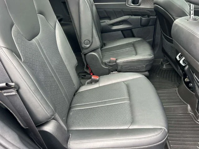 Used 2023 Blue Kia SX image 24