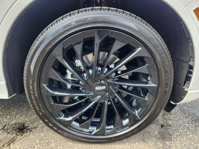 Used 2024 White Lincoln Black Label image 21