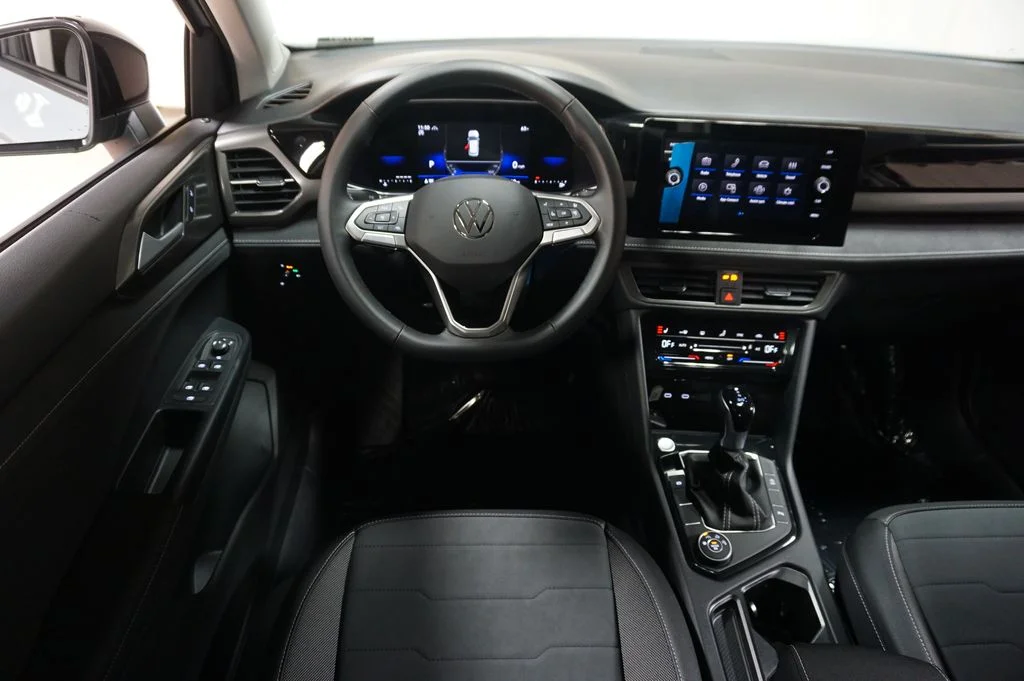 New 2026 Gray Volkswagen 1.5T SE Black image 12
