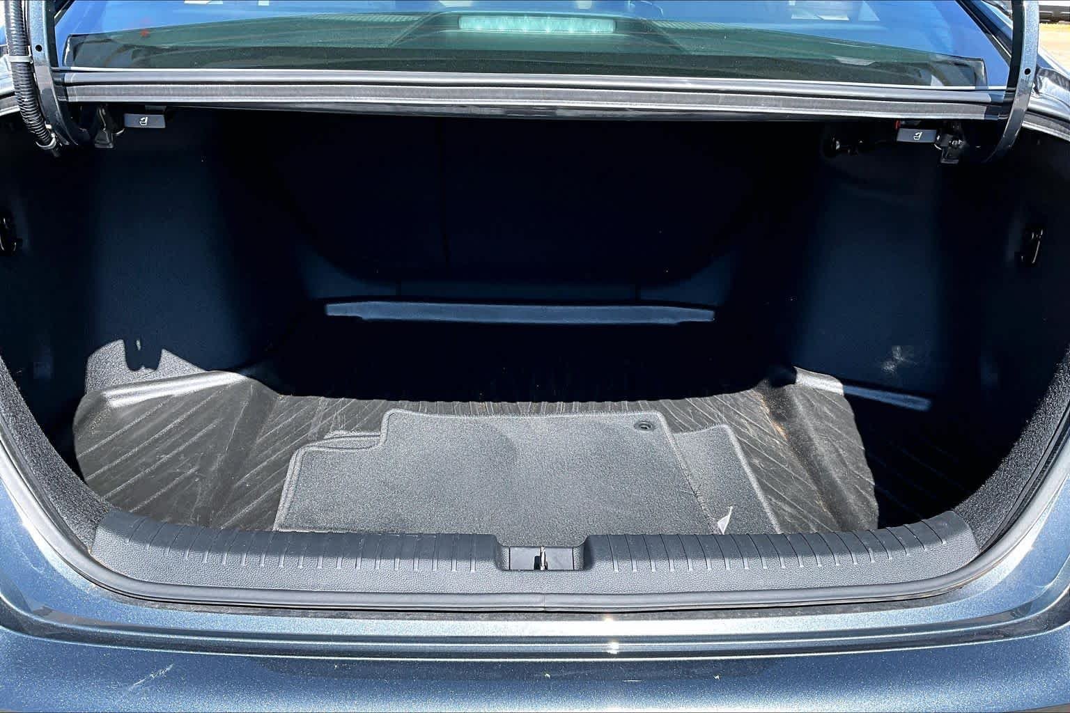 2025 Honda Accord SE - Photo 30
