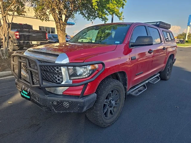 Pre-Owned 2021 Toyota Tundra SR5