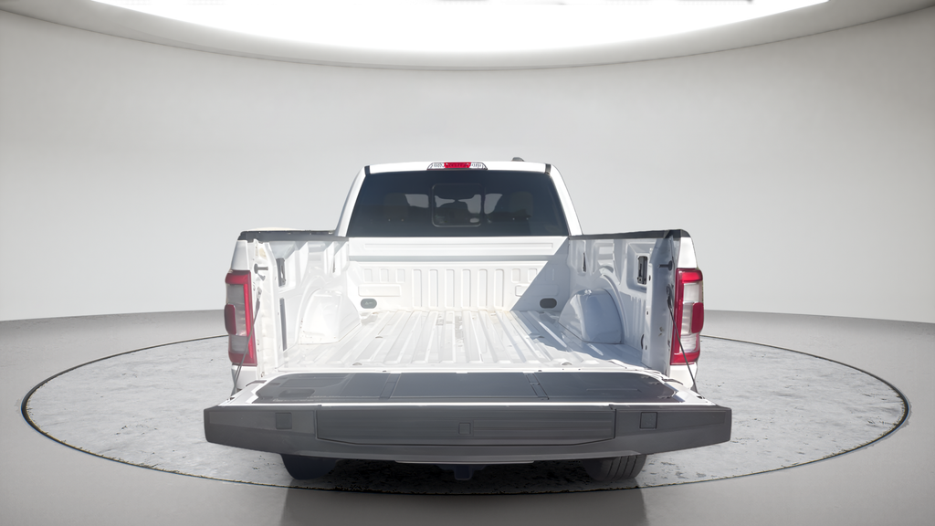Used 2022 Oxford White Ford Lariat image 4