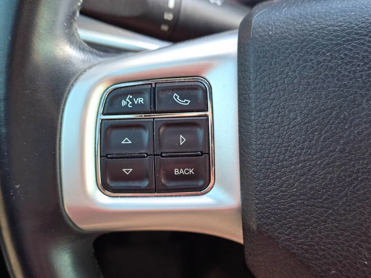 Used 2013 Black Dodge R/T Plus image 20