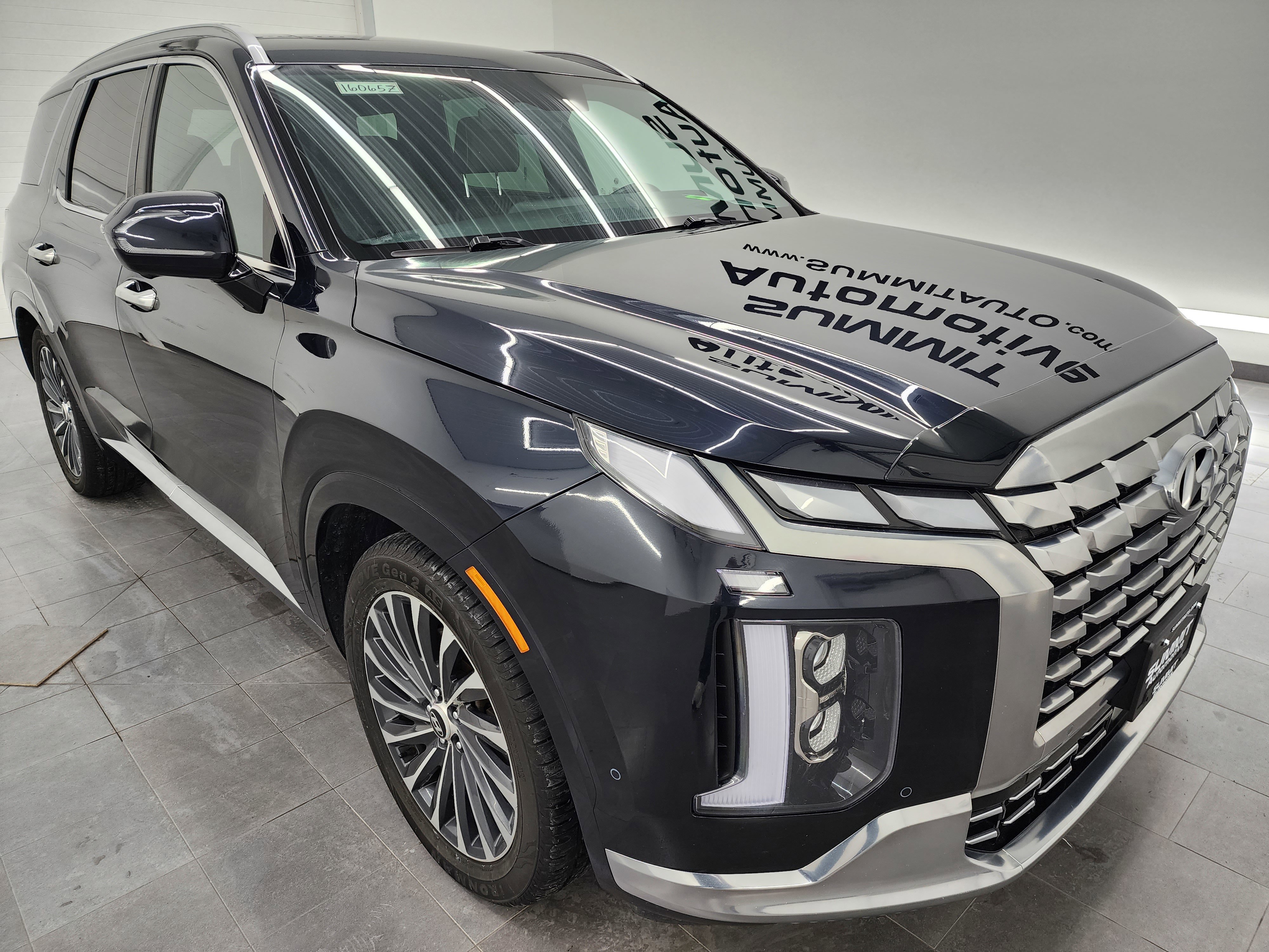 Used 2024 Moonlight Cloud Hyundai Calligraphy: CALLIGRAPHY-AWD-QUADS-THIRD-NAV-PANO-ADAPTIVE CRUISE-1 OWNER image 2