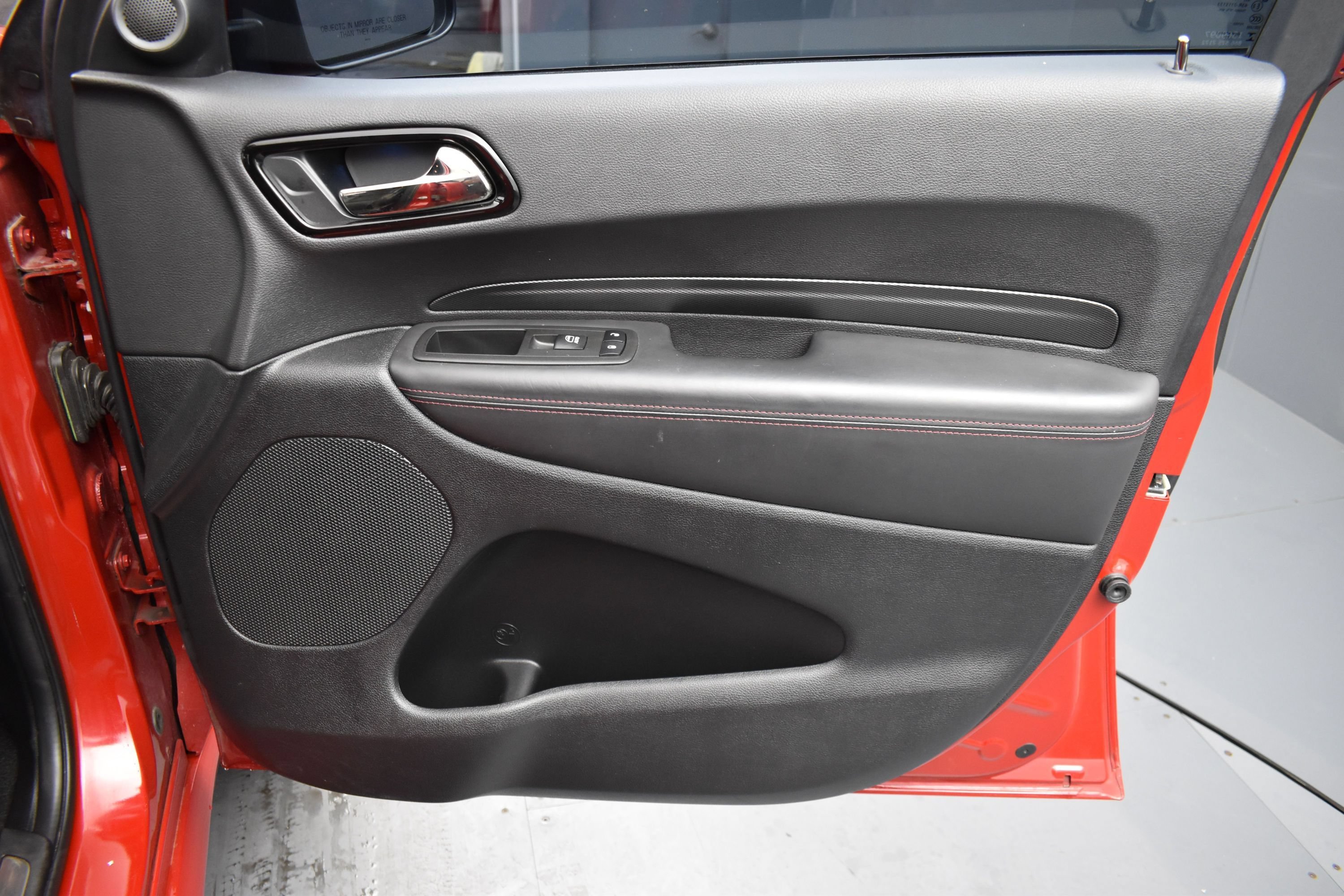 Used 2022 Redline 2 Coat Pearl Dodge R/T image 6