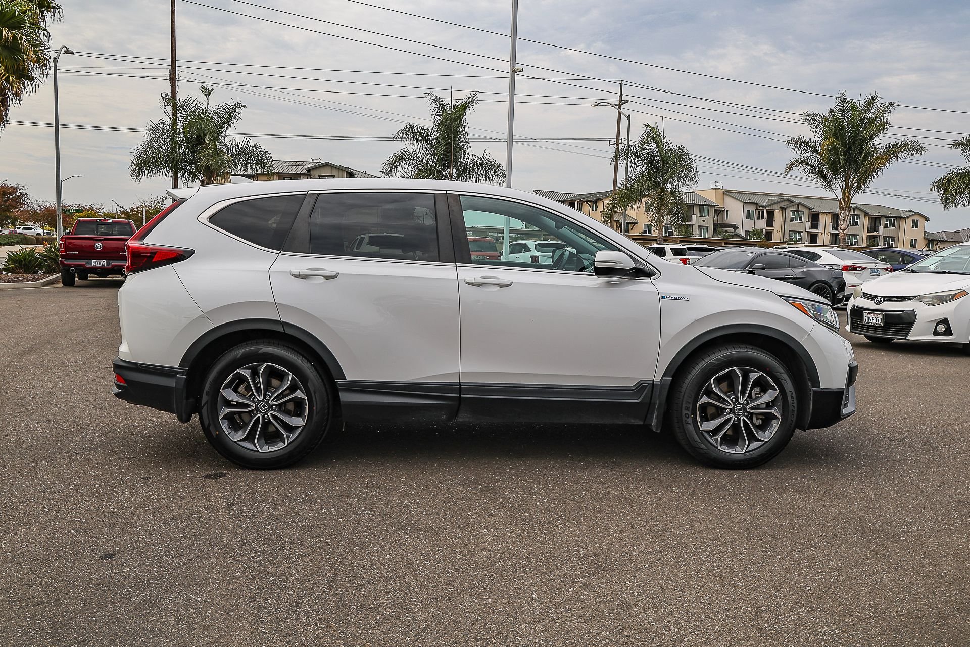 Used 2022 White Honda EX-L image 3