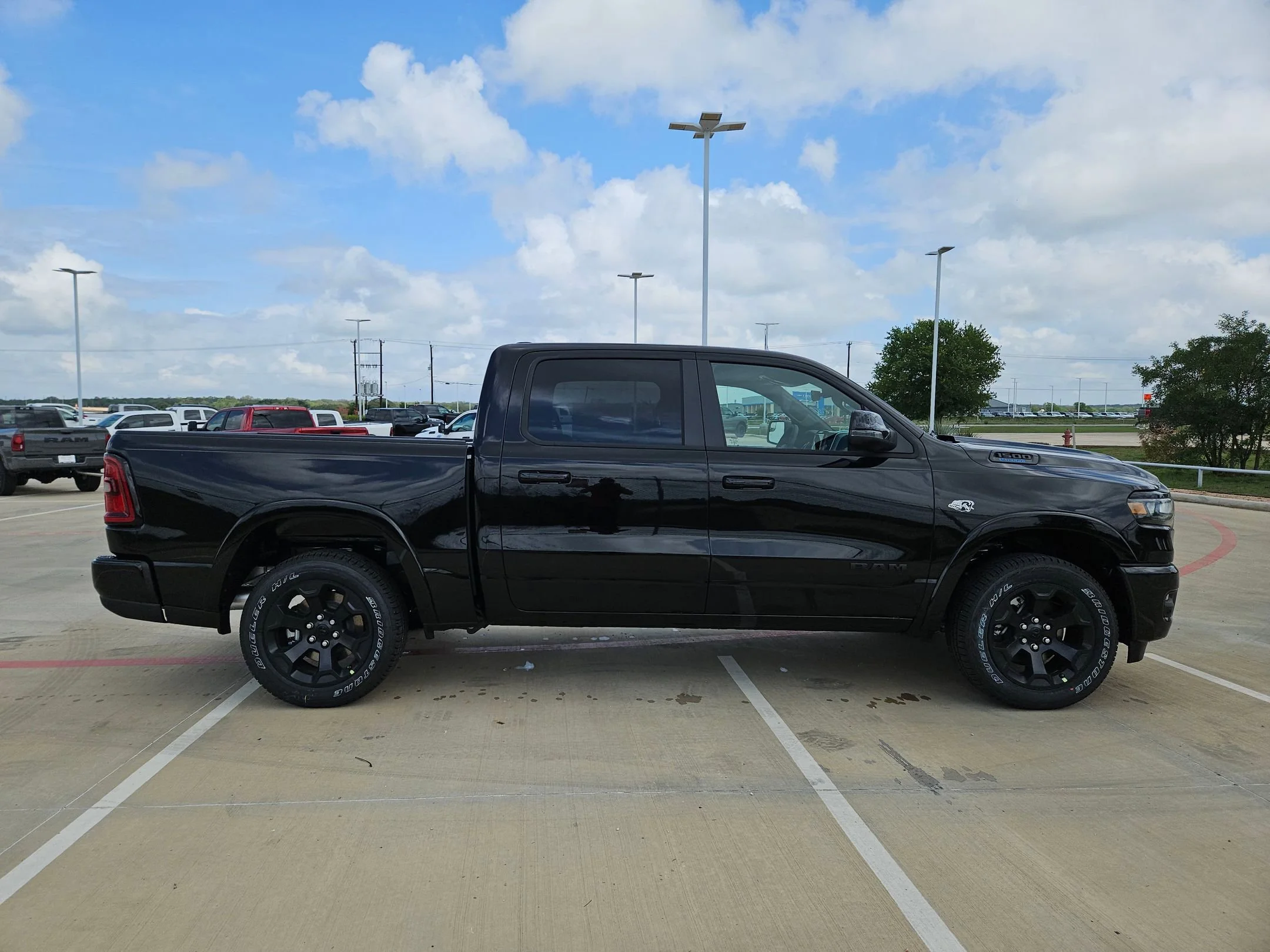 New 2026 Diamond Black Crystal Pearlcoat RAM Big Horn/Lone Star image 2